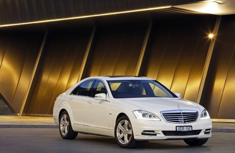  Mercedes-Benz S350 2009 года  (фото 9 из 15)